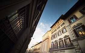 Strozzi Palace Hotel Florencia